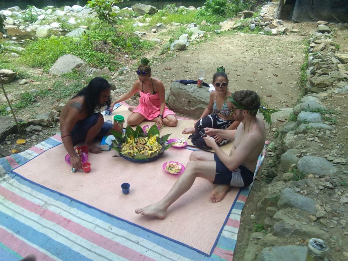 Landak River Guest House Only Trekking With Us 부킷 라왕 외부 사진